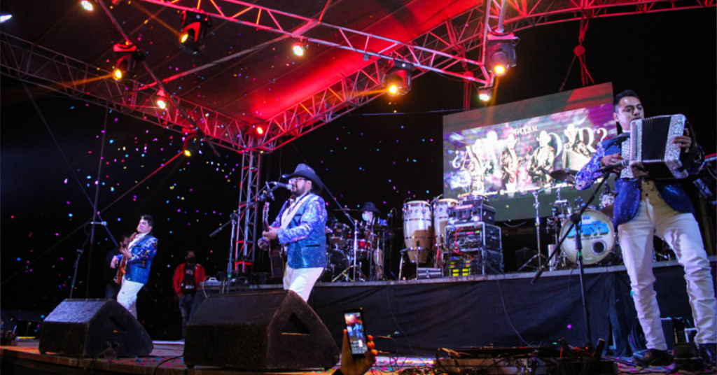 Norteños Para 15 Años